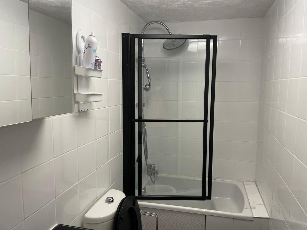 Chambre Privee Numero 1 Dans Un Superbe Appartement En Colocation Montataire Exterior foto